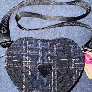 BETSY JOHNSON Luv Crossbody Purse Plaid Heart Shaped Shoulder Bag NWT Tweed Look
